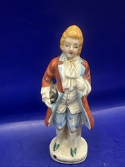 Vtg. Japan 4.75” Porcelain Figurine Traditional Colonial Man Hand Painted w/Gold