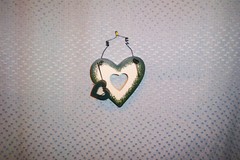 HAND CRAFTED COUNTRY WOOD WALL HANG “3.5” GREEN TRIMMED HEART” ( New Old Stock)