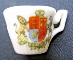 VTG Coat Arms United Kingdom Dieu Et Mon Droit God & My Right Porcelain Tea Set