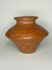 Pre Columbian CHUPICUARO Culture POTTERY Vase Michoacan Mexico 300 BC