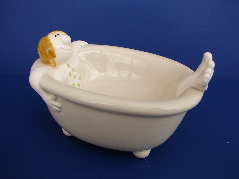 RARE Vintage 1975 Fitz & Floyd Man in Bathtub Soap Dish Whimsical Collectible