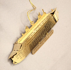 Norwegian Cruise Ship Gold Plated Metal Christmas Ornament Norway Cruise Line
