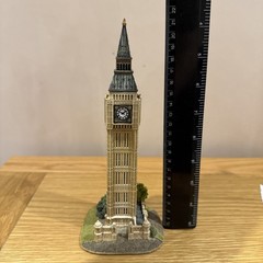 Lilliput Lane – Big Ben – L2211 – Britain’s Heritage Range – Boxed & Deeds