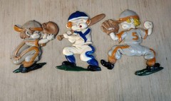 1970 SEXTON 3 BASEBALL PLAYERS CAST METAL WALL HANGINGS Catcher Batter Pitcher