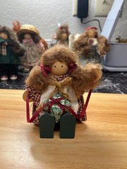 Lot of 9 vintage ladie and friends collectible folk art 1980-1990’s