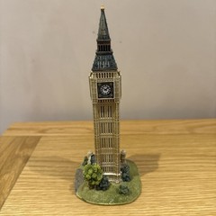 Lilliput Lane – Big Ben – L2211 – Britain’s Heritage Range – Boxed & Deeds