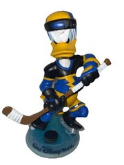 Walt Disney World 7.5″ Donald Duck Hockey Bobble Head Lightning Bolt Jersey