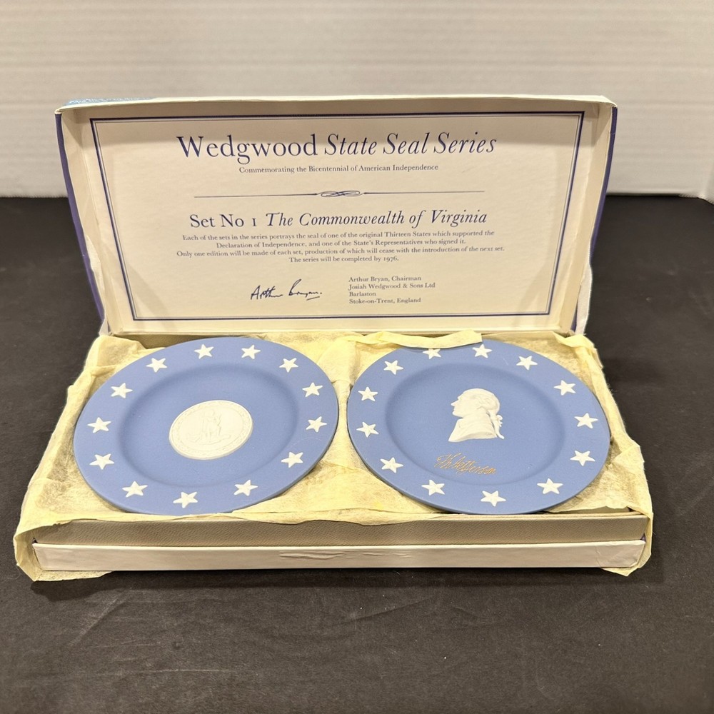 Wedgwood Blue Jasper Compotiers VA & Jefferson State Seal Series No. 1