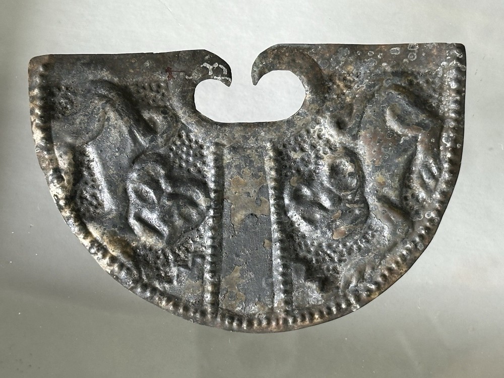 PHENOMENAL PRE-COLUMBIAN SILVER JAGUAR EFFIGY NOSE RING PENDANT GORGET PERU, COA