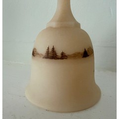 Fenton Art Glass Budweiser Clydesdales Bell 8 Horse Hitch Custard Satin 1980s