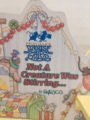 1997 Priscilla Hillman Mouse Tales Not a Creature was Stirring Display Stand