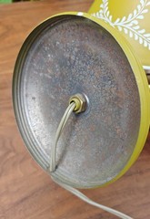 Vtg Toleware Tole Ware Mustard Yellow White Portable Wall Lamp Sconce Working