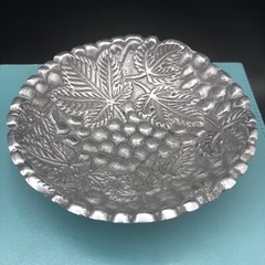 Adorable ❤️ Cast Aluminum Trinket Dish Tray Grapes 4 1/2 Inches Across Fun