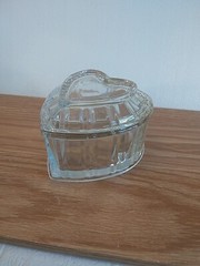 Lead Crystal Deep Lidded Heart Shaped Dish, Candy/Trinkets Heavy 6″ X 5″