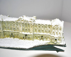 Lilliput Lane Winter x2- Britain’s Heritage – Edinburgh Castle & Buck Palace AF