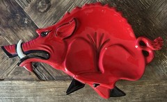 VINTAGE 1980’S 14×8 ARKANSAS RAZORBACKS CERAMIC CATCH ALL DISH VG+ FREE SHIPPING