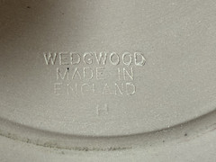 Wedgewood Jasperware Lilac Purple Cupid and Psyche Oval Tray 10″