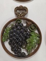 “Vintage 1975 Sexton USA, Metal Fruit Wall Plaques Set of 4