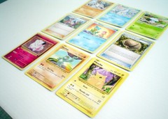 ONE 2016’s LOT OF 9 CARDS, POKÉMON ***** UN LOT DE 9 CARTES POKÉMON DE 2016