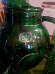 Anchor Hocking Vintage Emerald Green Pitcher & Glass Set. Made In USA