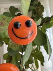 Vintage Lucite Triple Smiley Face Sculpture – Orange – Missing Flowers- RARE