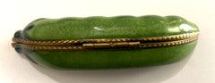 LIMOGE PEAPOD TRINKET BOX AF 4” Peint Main Signed France Vegetable