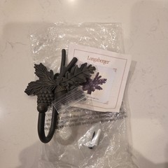 Longaberger RETIRED 2006 WR SINGL TOBOSO BLACK METAL WALL HOOK BRAND NEW