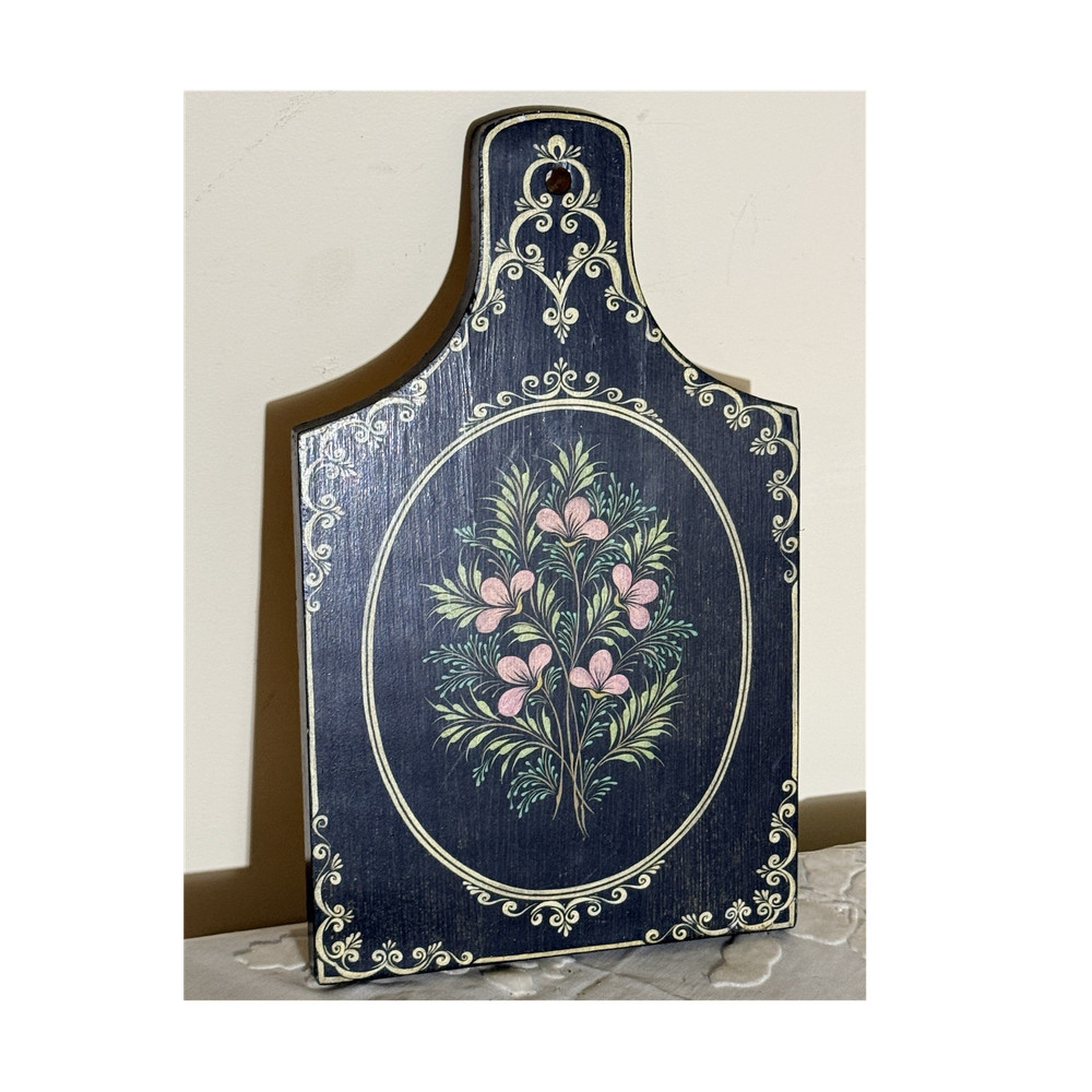 Scandinavian hand-painted wooden bread board traditional rosemaling artwork