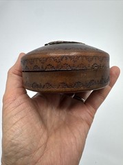 Antique Vtg Italy Leather Wrapped Trinket Jewelry Box Prominent Metal Crest