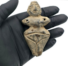 Ancient Mother Goddess Stone Idol – 2000 BC Fertility Worshiper Venus Figure