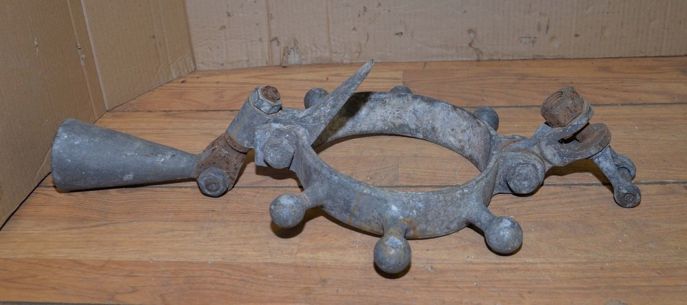Rare cast steel vintage boat boom mast collar ring 8″ id ship collectible part
