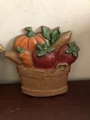 Sexton 1976 Cast Metal Wall Art Hanging Fruit & Vegetable Baskets Vintage