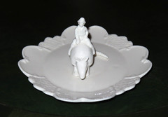 IMM Living Ceramic Sculpture Plate “Osa the Armadillo Jockey” by Flora Lam NIB