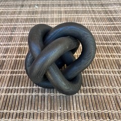 Yalikop 3 LinkWood Black Knot Plastic Resin DecoR Table top