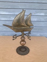VINTAGE COPPER BRASS SAILBOAT WEATHERVANE W/STAND NAUTICAL DESK GARDEN DECOR