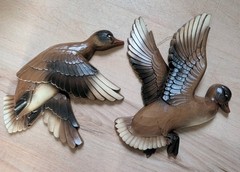 VTG Flying Mallard Duck Wall Plaque Decor Set Of 2 Syroco 3D Plastic 4262 HOMCO
