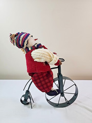 Rare Vintage 2000 Snowman Plush Riding Metal Bike 14″ Bicycle with Broom Prima