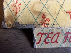 1944 J. Pressman Co. Chiquita Jade Gr Akro Agate “Tea for Six” Fingerloop