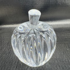 Heavy Clear Lead Crystal Cut Glass Apple Fruit Art Glass Figurine Paperweight