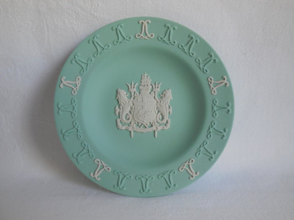 1988 Wedgwood White and Sea Green Jasperware Lloyd’s Tercentenary Tray