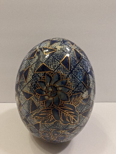 VTG Hand Painted Cloisonne Egg Blue Gold White Floral Geometric Design