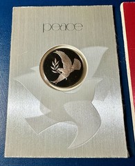1975 Franklin Mint Bronze Christmas Coin Lot (2) “Peace” & “Season’s Greetings”