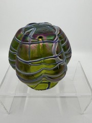 Pallme König & Habel Art Nouveau Iridescent Fadendekor Green Glass Vase Chips