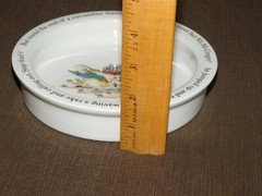 VINTAGE KITCHEN 6 1/2″ ACROSS WEDGWOOD ENGLAND PETER RABBIT CERAMIC BOWL