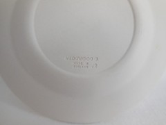 Boxed Wedgwood Cane Yellow On White Jasperware Wattle Flowers Floral Plate