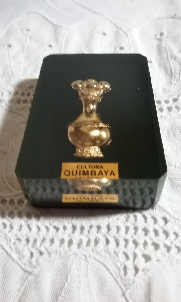 Acrylic Paperweight Replica Precolumbian Gold Museum piece Colombia QUIMBAYA