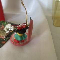 Enesco Ornament 1990s Minnie’s Merry Christmas Beauty Compact Mickey Mouse