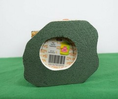 David Winter The Tartan Teahouse Mint in original box with a COA.