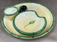 Vintage 3D Appetizer Snack Serving Plate Dish Signed Cali 7.5 inch
