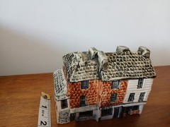Tey Pottery THE PANTILES Tunbridge Wells Britain In Miniature Handcrafted Model